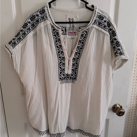 Johnny Was Tops - Johnny Was White Gauze Tunic with Black Embroidery